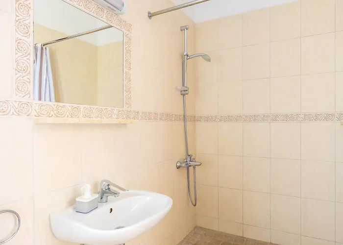 Sunlove فيلة بييا