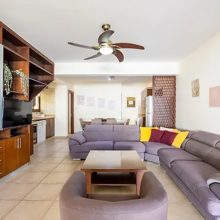 Villa Sunlove